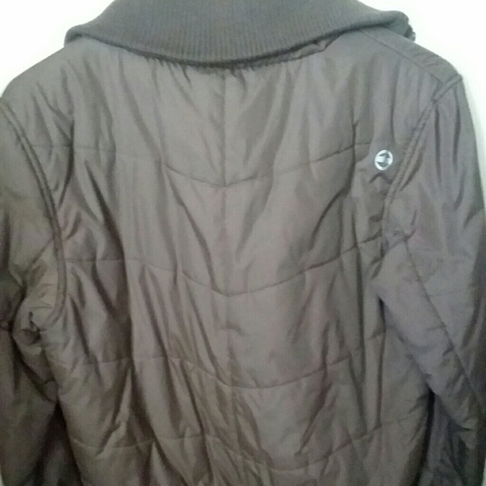 Jacket - Picture 3 of 4